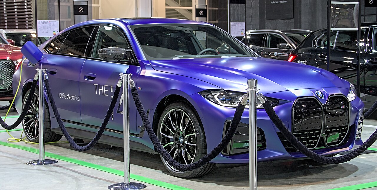Foto BMW i4 eDrive40