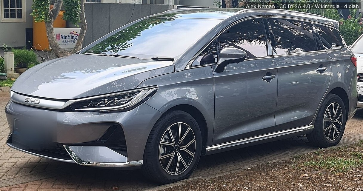 BYD M6 MPV Listrik untuk Keluarga: Cukup Lega & Hemat untuk Harian?