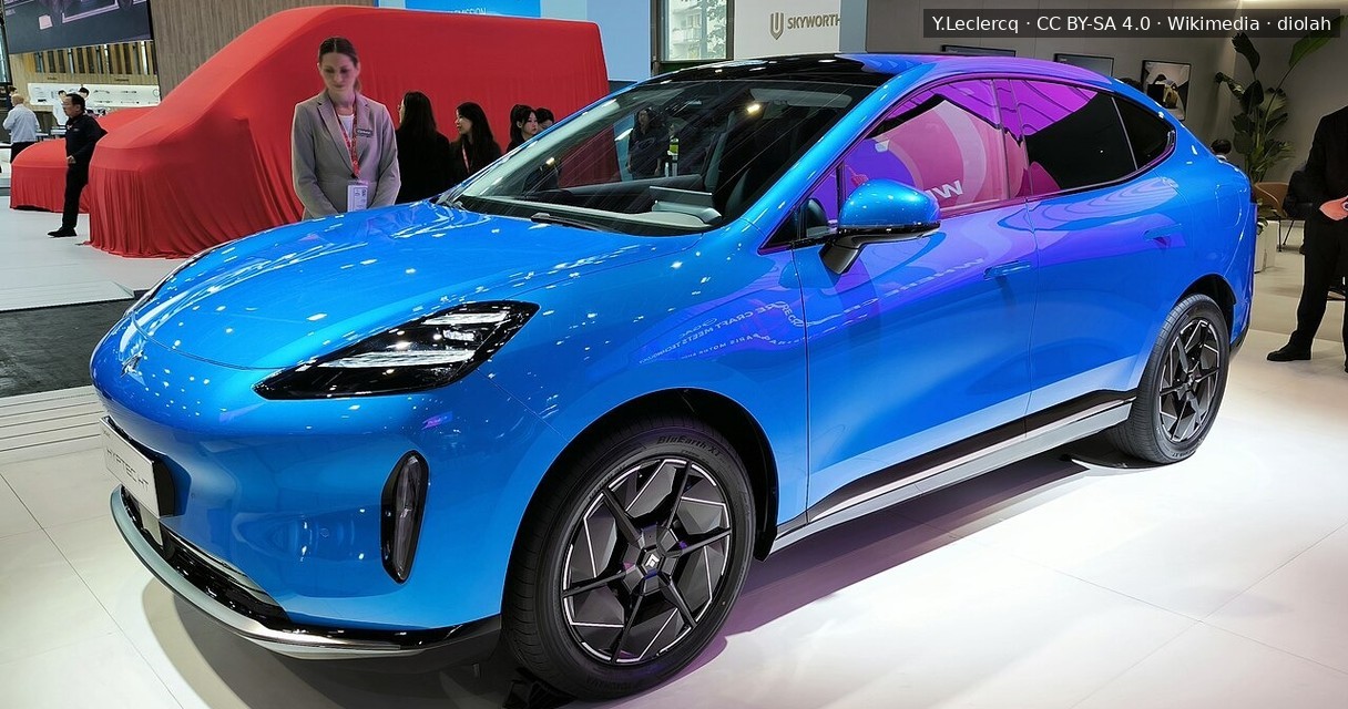 GAC Aion Hyptec HT vs Hyundai Ioniq 5: Pilih yang Mahal Mapan atau Teknologi Futuristik?